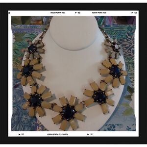 J CREW JEWELS Blue Crystal & Yellow Stone Colored Floral Statement Necklace